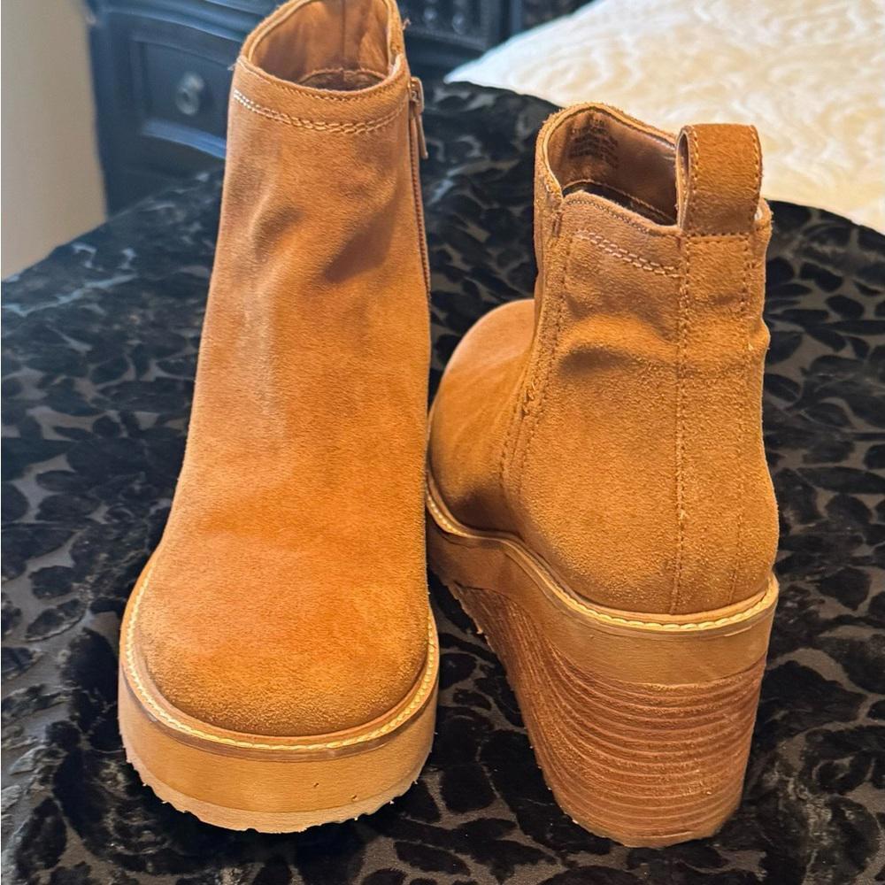 Diba True Tan Ankle Boots with Chunky Sole and wedge heel